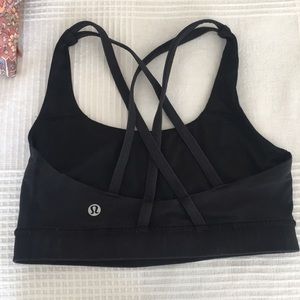 Lululemon sports bra